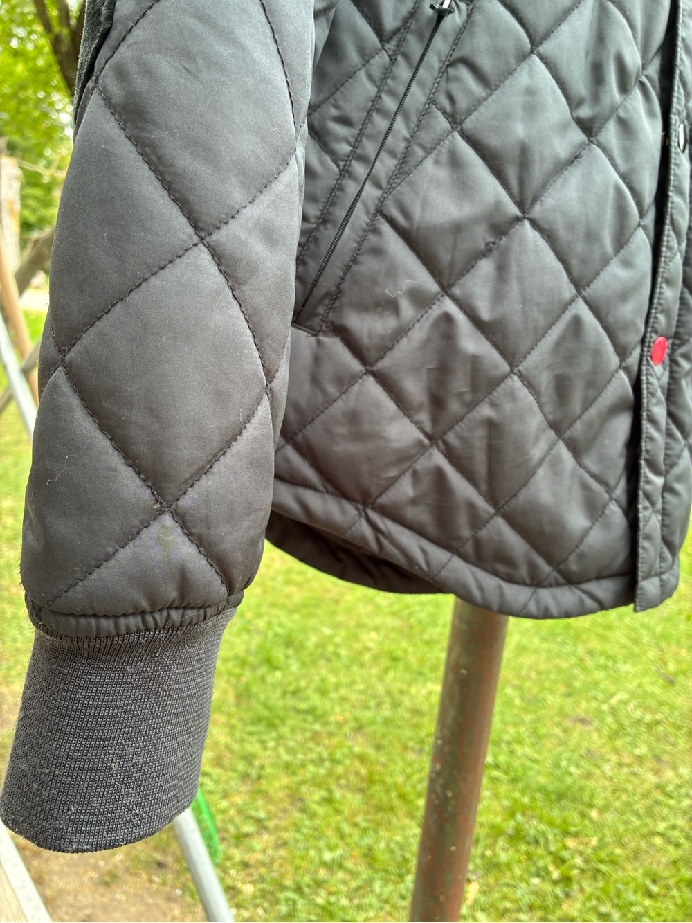 Quilted black jacket - Picture 5 of 8